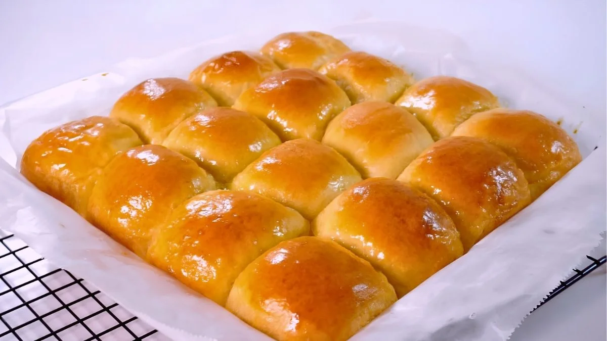 Vegan Hawaiian Rolls Recipe